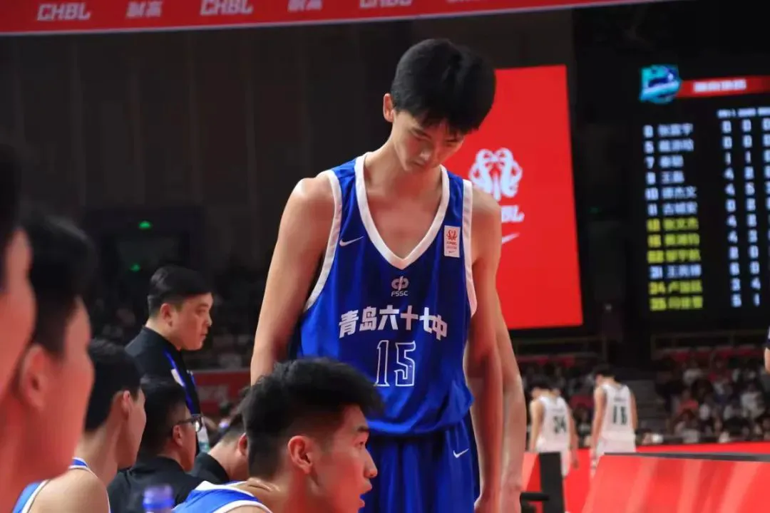 哪里能找到关于智能球衣在篮球训练中应用的信息_0