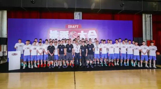 7岁儿童篮球基础训练计划方案_1